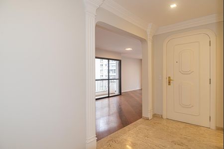 Apartamento à venda com 293m², 3 quartos e 4 vagasHall de entrada 