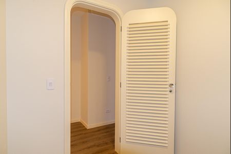 Apartamento à venda com 293m², 3 quartos e 4 vagasCloset 2 da Suíte 1