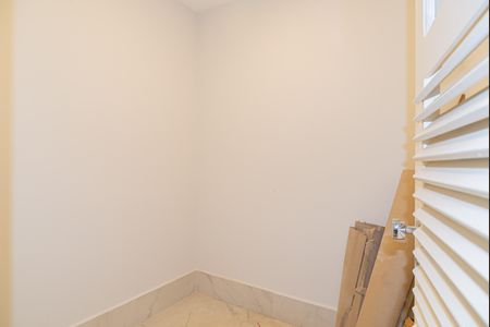 Apartamento à venda com 293m², 3 quartos e 4 vagasQuarto de Serviço