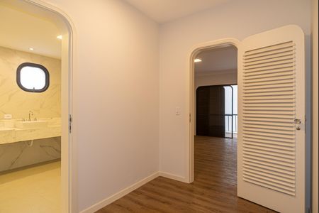 Apartamento à venda com 293m², 3 quartos e 4 vagasCloset da Suíte 1