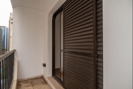 Apartamento à venda com 293m², 3 quartos e 4 vagasVaranda da Suíte 1