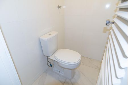 Apartamento à venda com 293m², 3 quartos e 4 vagasBanheiro de Serviço