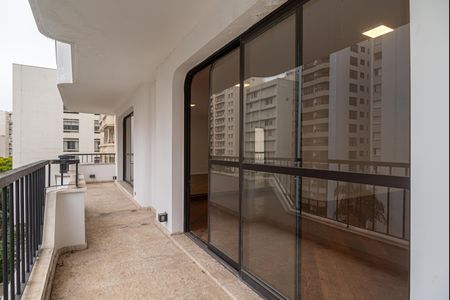 Apartamento à venda com 293m², 3 quartos e 4 vagasVaranda da Sala