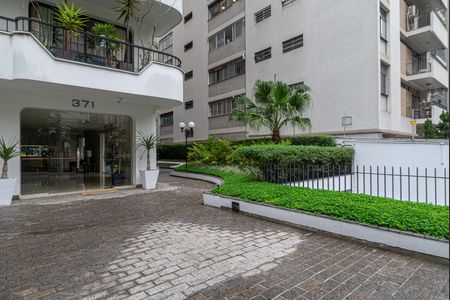 Apartamento à venda com 293m², 3 quartos e 4 vagasÁrea comum - Entrada do Edifício