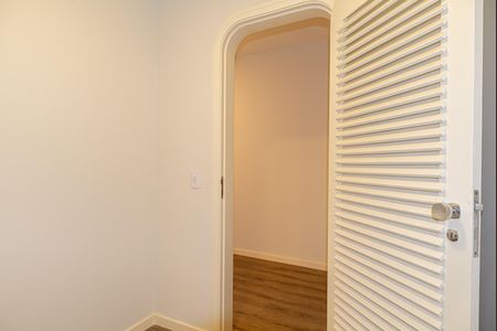 Apartamento à venda com 293m², 3 quartos e 4 vagasCloset 2 da Suíte 1