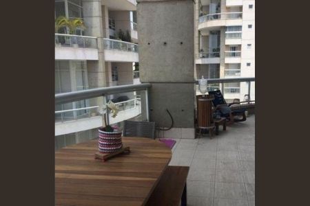 Apartamento à venda com 151m², 2 quartos e 3 vagas