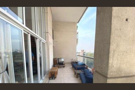 Apartamento à venda com 151m², 2 quartos e 3 vagas