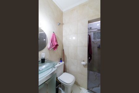 Casa à venda com 70m², 2 quartos e 2 vagas Casa à venda com 70m², 2 quartos e 2 vagasBanheiro