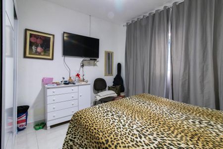 Casa à venda com 70m², 2 quartos e 2 vagas Casa à venda com 70m², 2 quartos e 2 vagasQuarto 1