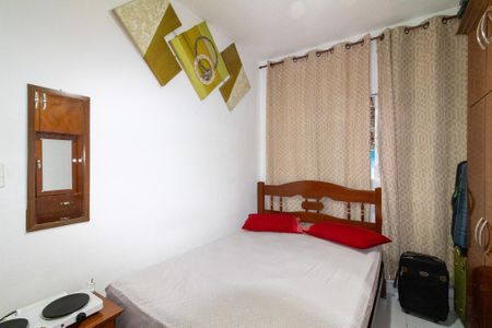 Casa à venda com 70m², 2 quartos e 2 vagas Casa à venda com 70m², 2 quartos e 2 vagasQuarto 2