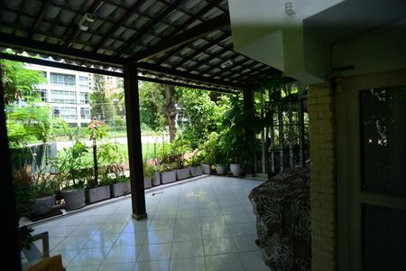 Casa de condomínio à venda com 110m², 2 quartos e 1 vaga Casa de condomínio à venda com 110m², 2 quartos e 1 vagaEspaço Lazer