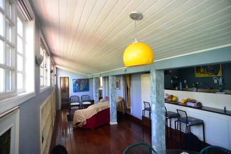 Casa de condomínio à venda com 110m², 2 quartos e 1 vaga Casa de condomínio à venda com 110m², 2 quartos e 1 vagaSala