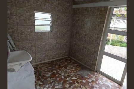 Casa à venda com 253m², 2 quartos e 4 vagasÁrea de Serviço