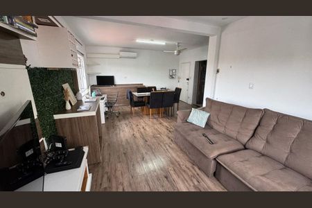 Apartamento à venda com 75m², 1 quarto e 1 vaga Apartamento à venda com 75m², 1 quarto e 1 vagaSala