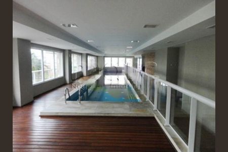 Apartamento à venda com 360m², 4 quartos e 6 vagas