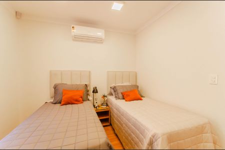 Casa à venda com 100m², 2 quartos e 1 vaga Casa à venda com 100m², 2 quartos e 1 vagaQuarto 1