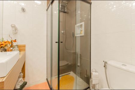 Casa à venda com 100m², 2 quartos e 1 vaga Casa à venda com 100m², 2 quartos e 1 vagaBanheiro