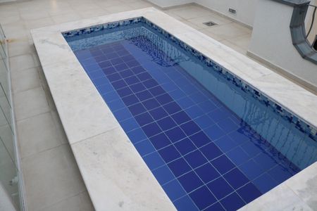 Apartamento à venda com 170m², 2 quartos e 3 vagasCobertura