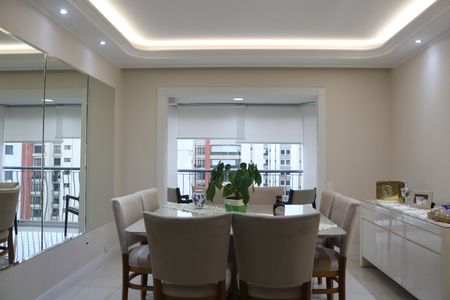 Sala de apartamento à venda com 2 quartos, 170m² em Lapa, São Paulo