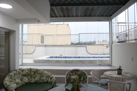 Apartamento à venda com 170m², 2 quartos e 3 vagasCobertura