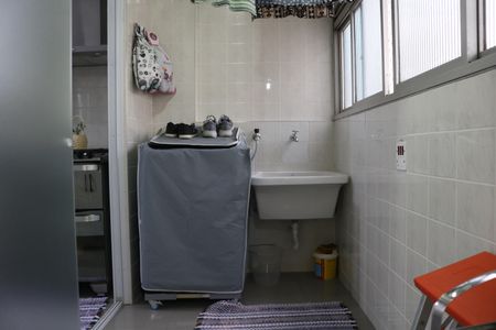 Apartamento à venda com 170m², 2 quartos e 3 vagasÁrea de Serviço