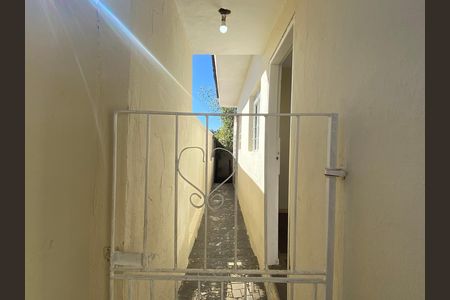 Área externa de casa para alugar com 1 quarto, 115m² em Conceição, Osasco