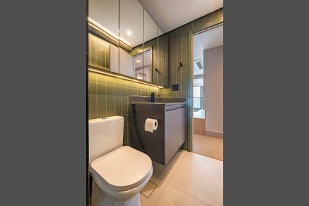 Apartamento para alugar com 86m², 2 quartos e 1 vaga Apartamento para alugar com 86m², 2 quartos e 1 vagaBanheiro da Suíte