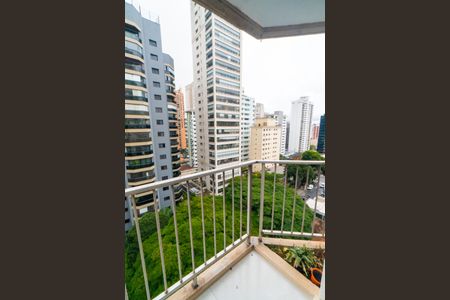 Apartamento para alugar com 45m², 1 quarto e 1 vaga Apartamento para alugar com 45m², 1 quarto e 1 vagaSacada do Quarto