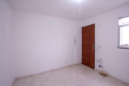 Sala de apartamento para alugar com 2 quartos, 30m² em Porto da Pedra, São Gonçalo