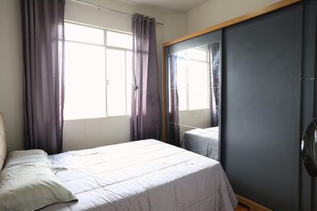 Quarto de apartamento à venda com 2 quartos, 69m² em Centro, Belo Horizonte