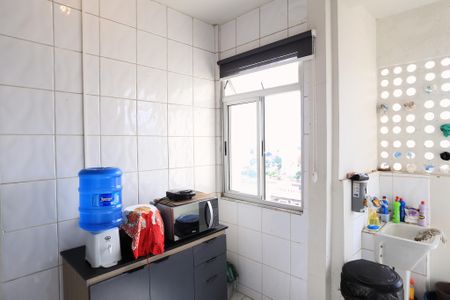 Apartamento à venda com 69m², 2 quartos e sem vagaCozinha e Área de Serviço