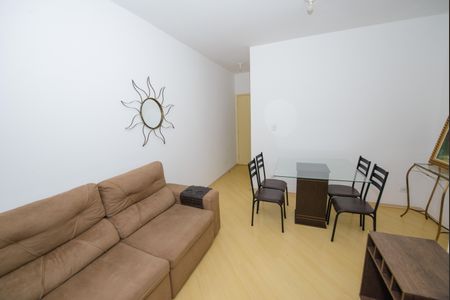 Apartamento para alugar com 2 quartos, 65m² em Centro, Taubaté