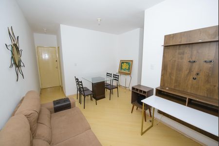 Apartamento para alugar com 2 quartos, 65m² em Centro, Taubaté