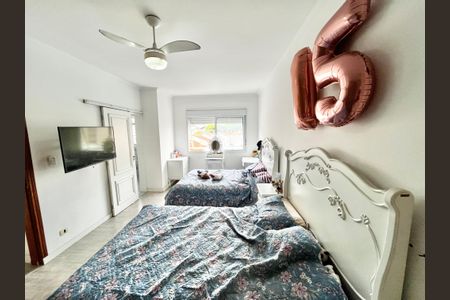 Apartamento para alugar com 180m², 3 quartos e sem vagaQuarto Suíte