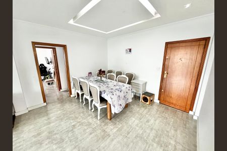 Apartamento para alugar com 180m², 3 quartos e sem vagaSala