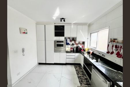 Apartamento para alugar com 180m², 3 quartos e sem vagaCozinha
