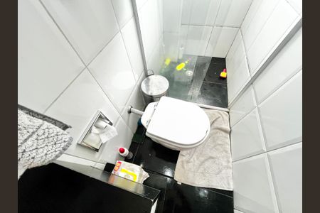 Apartamento para alugar com 180m², 3 quartos e sem vagaBanheiro