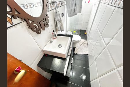 Apartamento para alugar com 180m², 3 quartos e sem vagaBanheiro