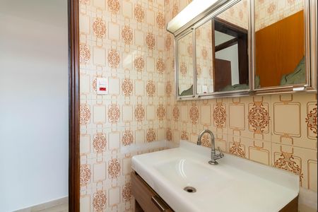 Casa para alugar com 200m², 3 quartos e 2 vagas Casa para alugar com 200m², 3 quartos e 2 vagasBanheiro 1