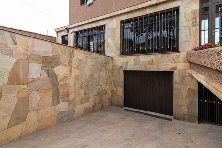 Garagem de casa para alugar com 3 quartos, 200m² em Vila Maria Luisa, São Paulo