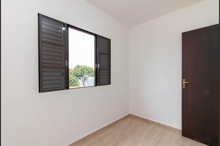 Casa para alugar com 200m², 3 quartos e 2 vagas Casa para alugar com 200m², 3 quartos e 2 vagasQuarto 2