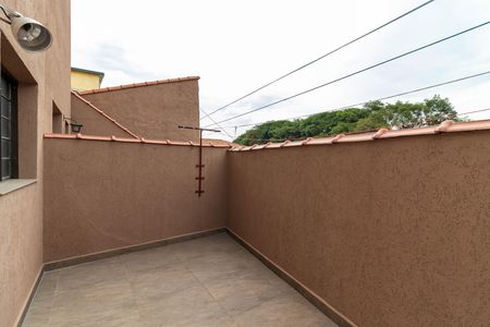 Casa para alugar com 200m², 3 quartos e 2 vagas Casa para alugar com 200m², 3 quartos e 2 vagasQuintal