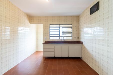 Casa para alugar com 200m², 3 quartos e 2 vagas Casa para alugar com 200m², 3 quartos e 2 vagasCozinha