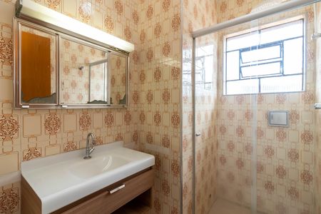 Banheiro 1 de casa para alugar com 3 quartos, 200m² em Vila Maria Luisa, São Paulo