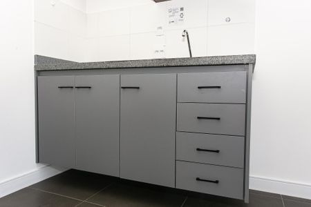 Cozinha - Armários de apartamento para alugar com 1 quarto, 34m² em Penha de França, São Paulo
