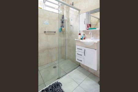 Banheiro social de kitnet/studio para alugar com 0 quarto, 45m² em Bela Vista, São Paulo