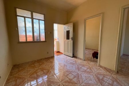 Sala de casa para alugar com 2 quartos, 70m² em Vila Flávia, Duque de Caxias