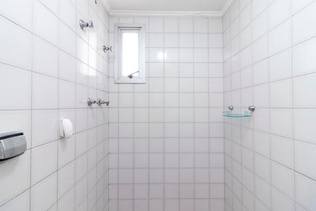 Apartamento para alugar com 68m², 3 quartos e 2 vagas Apartamento para alugar com 68m², 3 quartos e 2 vagasBanheiro