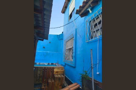 Casa à venda com 65m², 3 quartos e 1 vagaÁrea externa