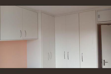 Quarto 2 de apartamento para alugar com 2 quartos, 47m² em Jardim Maria Estela, São Paulo